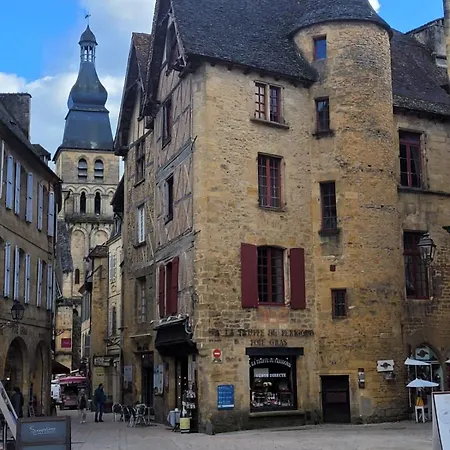 度假居 La Perle Medievale