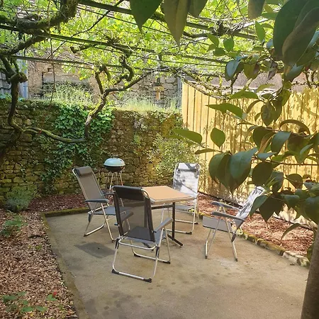 La Perle Medievale サルラ・ラ・カネダ